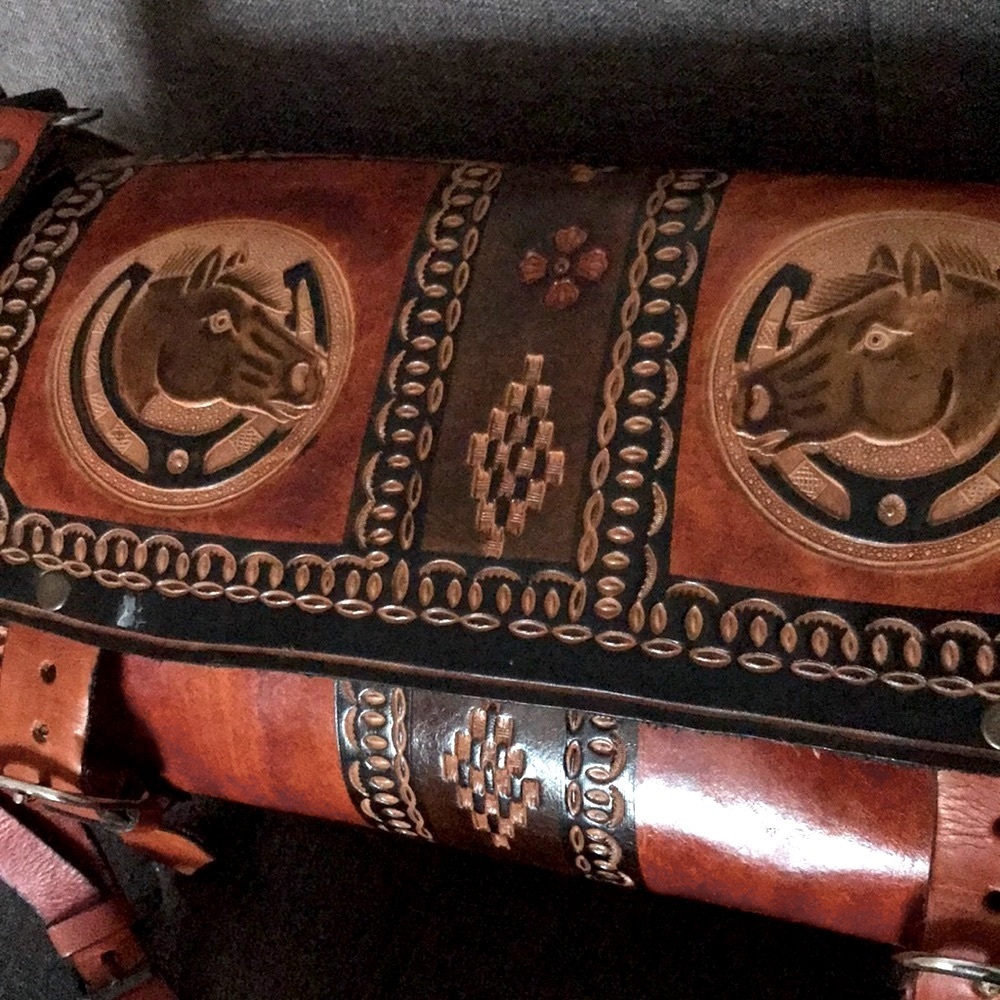Tooled Cowhide Leather Crossbody/Side Saddle Bag Custom Made - Picture 3 of 15